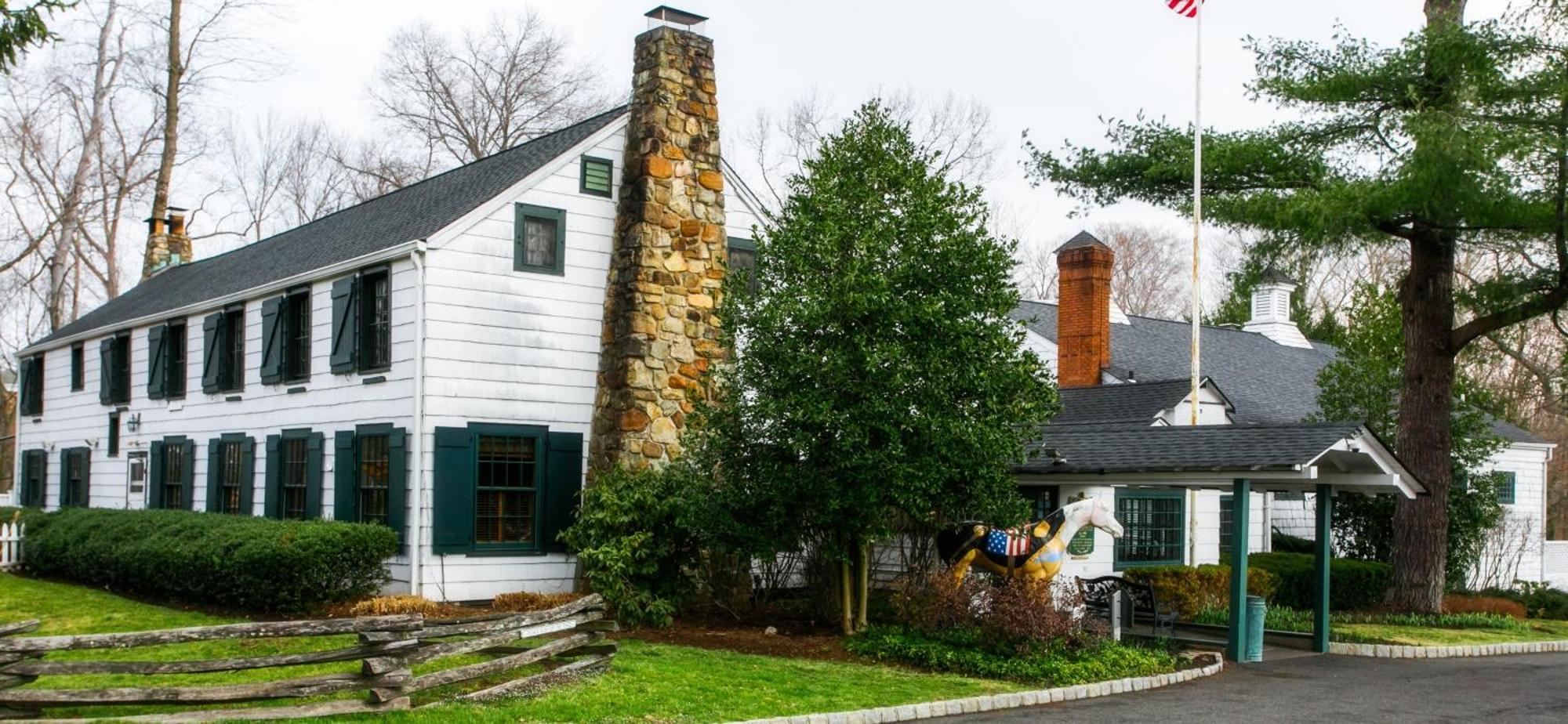 The Olde Mill Inn Basking Ridge Eksteriør billede